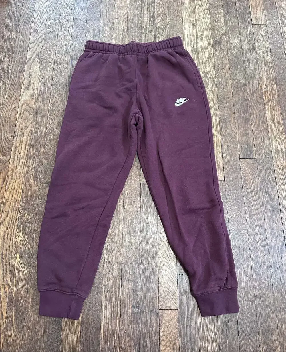 Nike Sportswear Club Fleece Jogger Sweatpants Burgundy M